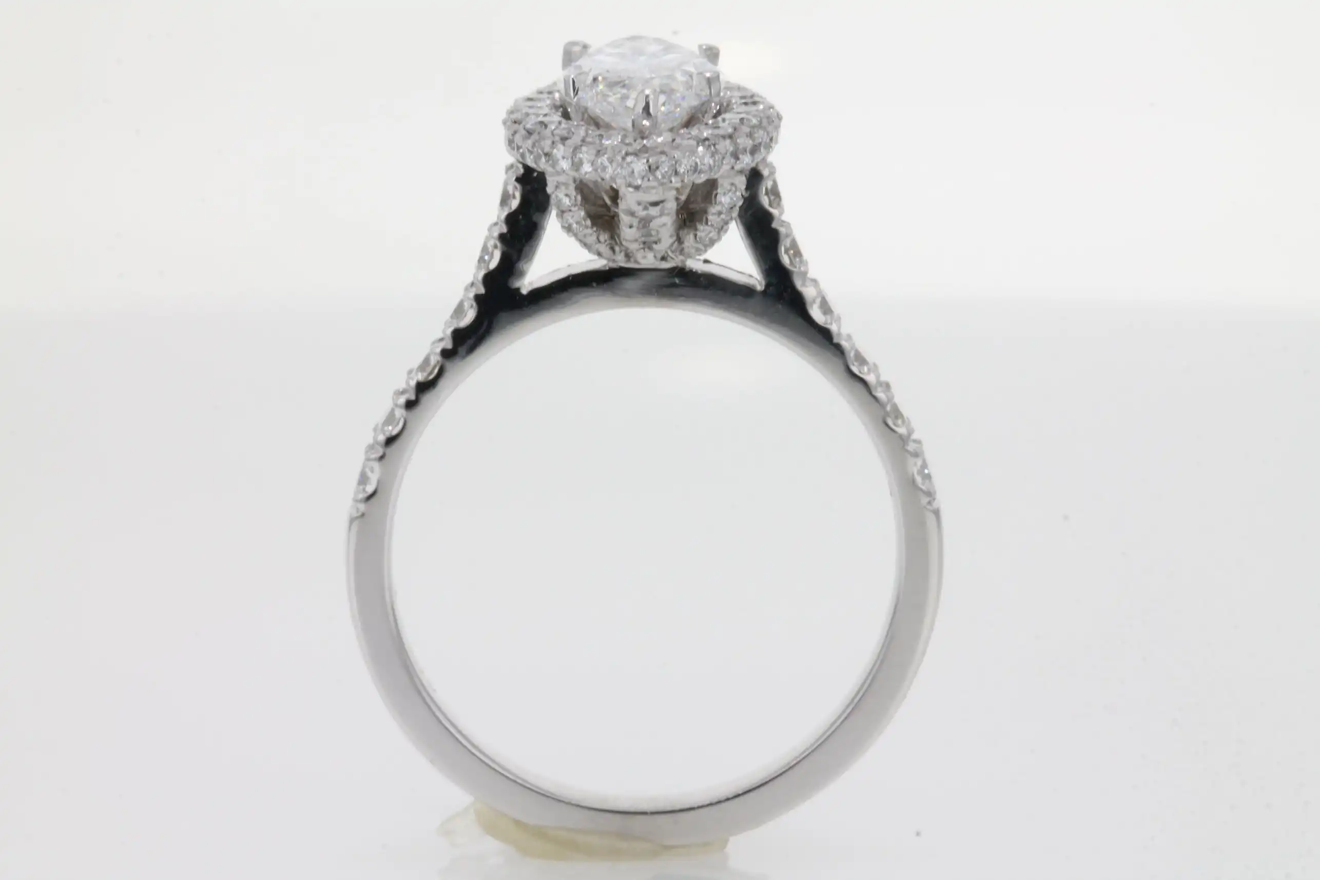 Picture of The Angelic Halo | Diamond Engagement Ring